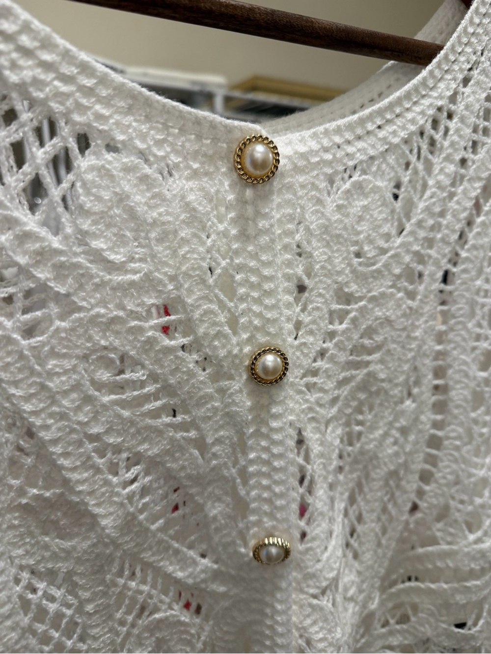 Elegant White Knit Lace Effect Blouse - Picture 7 of 8